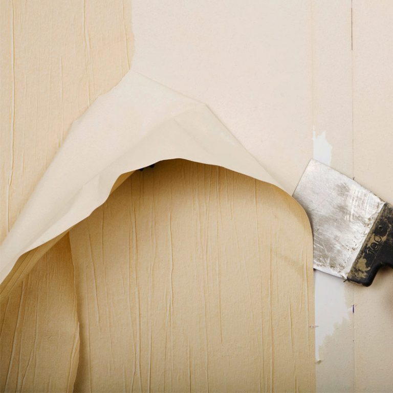 How To Remove Wallpaper (The Easy Way) StairSupplies™