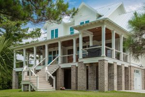 Colonial Cable Railing