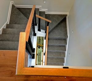 Angle Foot Posts on Kneewall